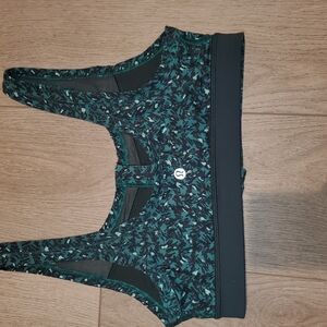 Lululemon Drop It Like Its Hot Bra